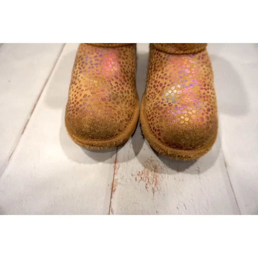 UGG Girls Kids' Classic II Spots – Size 2 - Picture 10 of 14